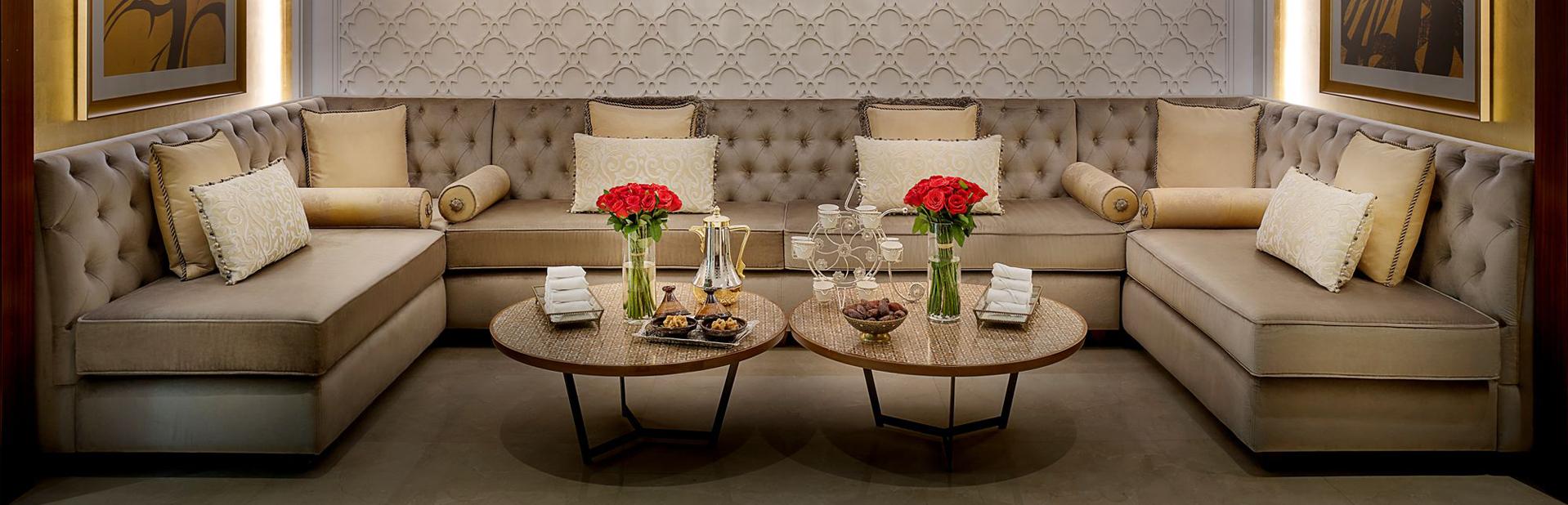 Отель The Ritz-Carlton Dubai Jumeirah Beach в Дубай